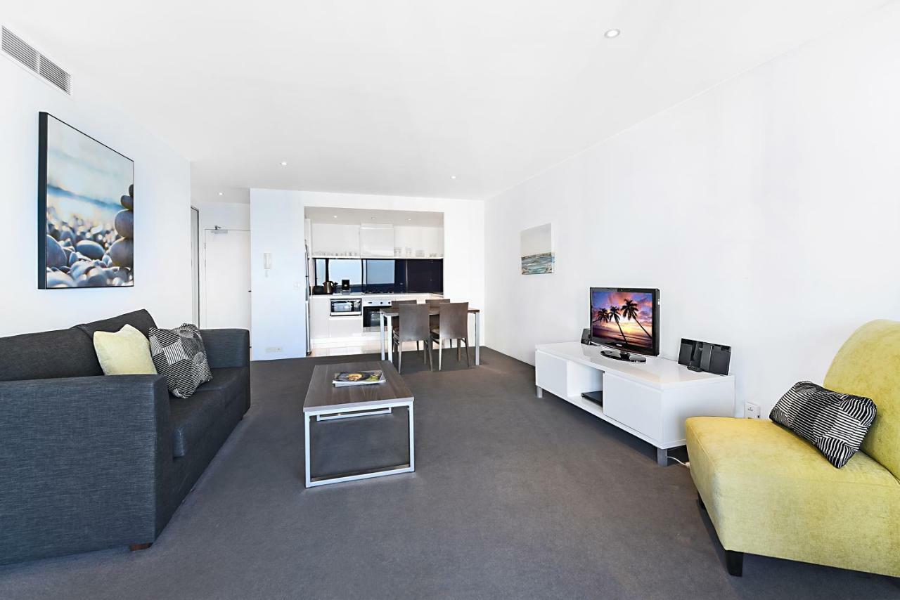 Apartment Seabreeze Holidayz On Cavill Ocean View