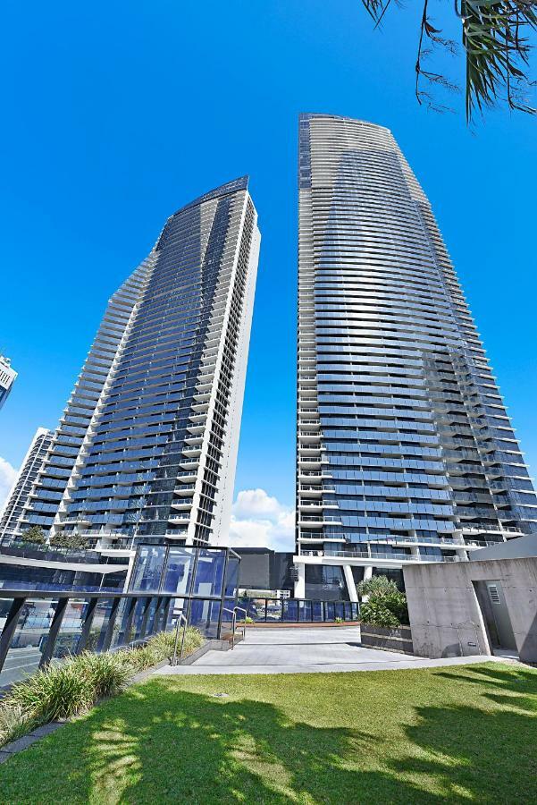 Seabreeze Holidayz On Cavill Ocean View * Gold Coast